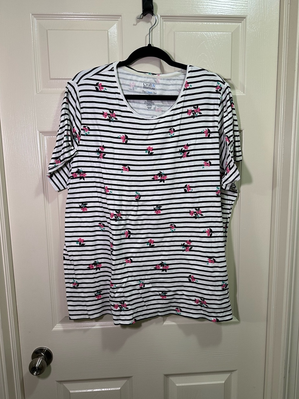 Croft & Barrow Short Sleeve Classic Tee Shirt Plus Size 2X Floral Stripe Pink